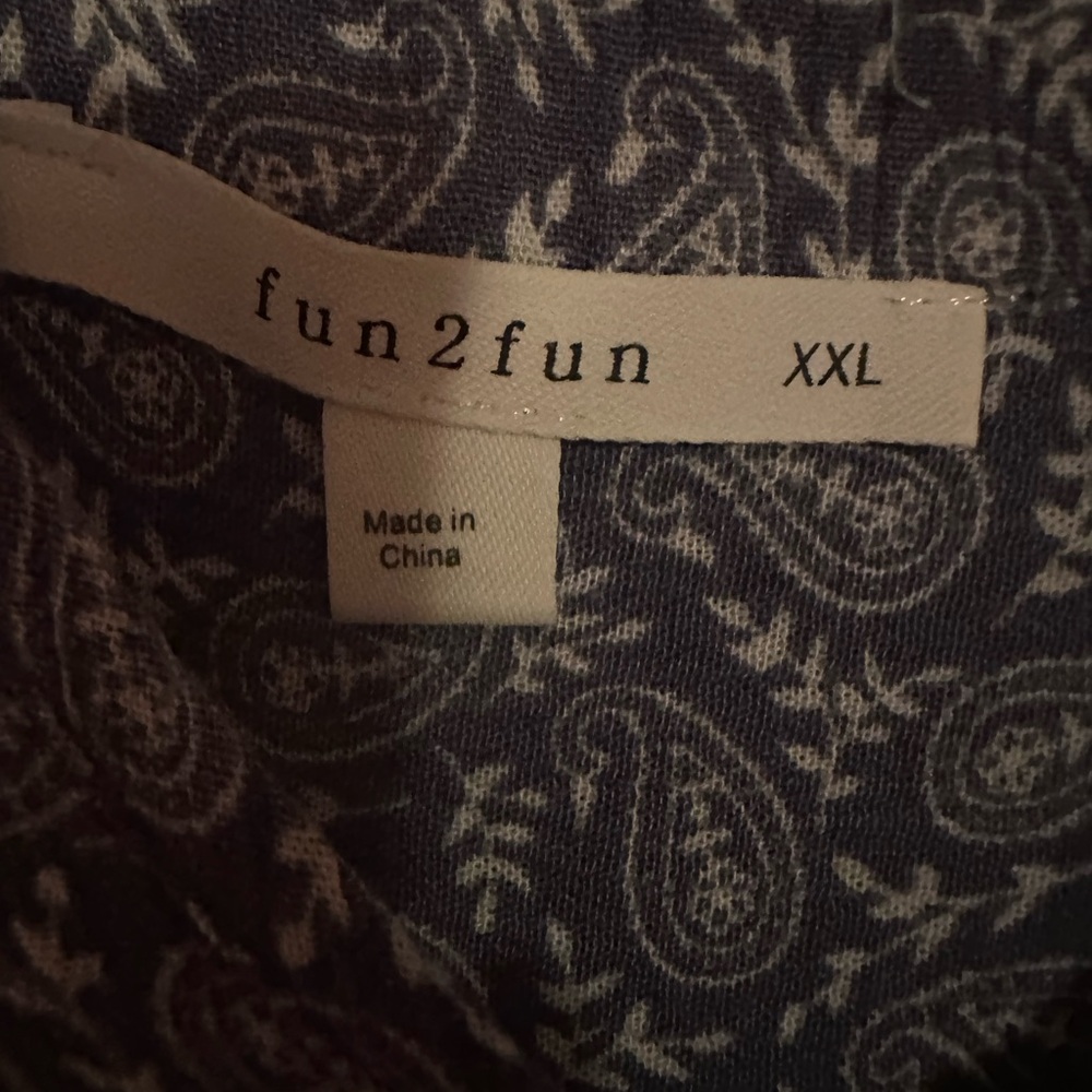 Fun 2 Fun Navy Floral Blouse - Picture 5 of 5